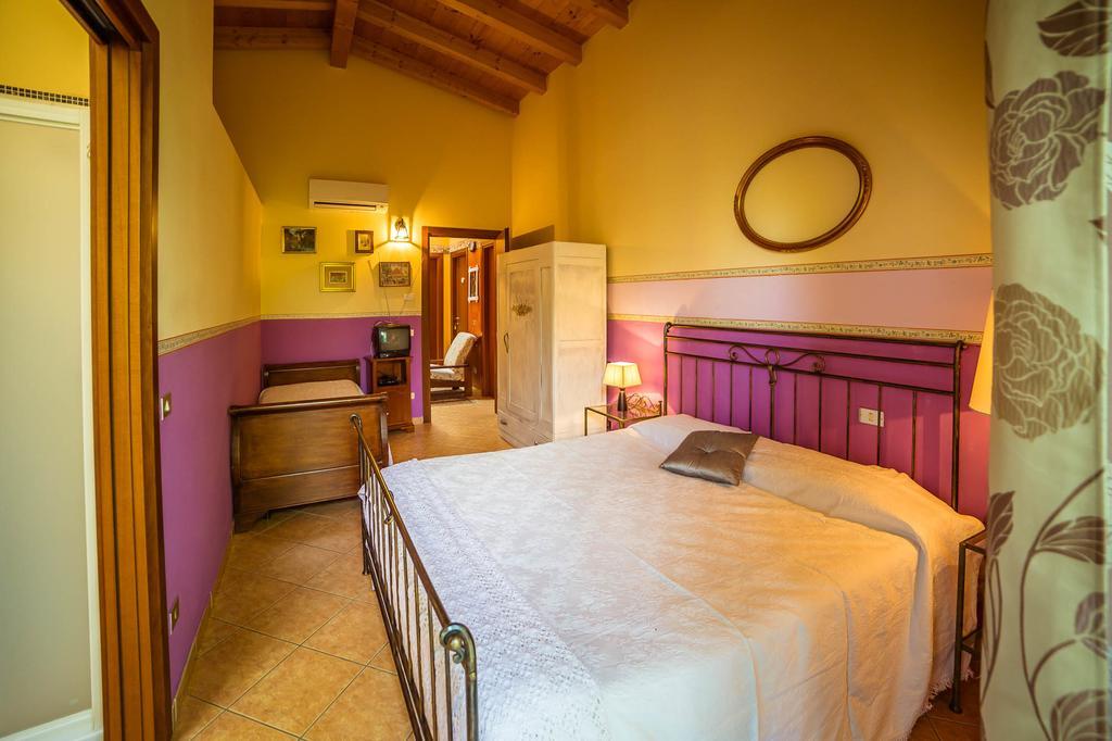 Le Mistral Villa Sommacampagna Szoba fotó